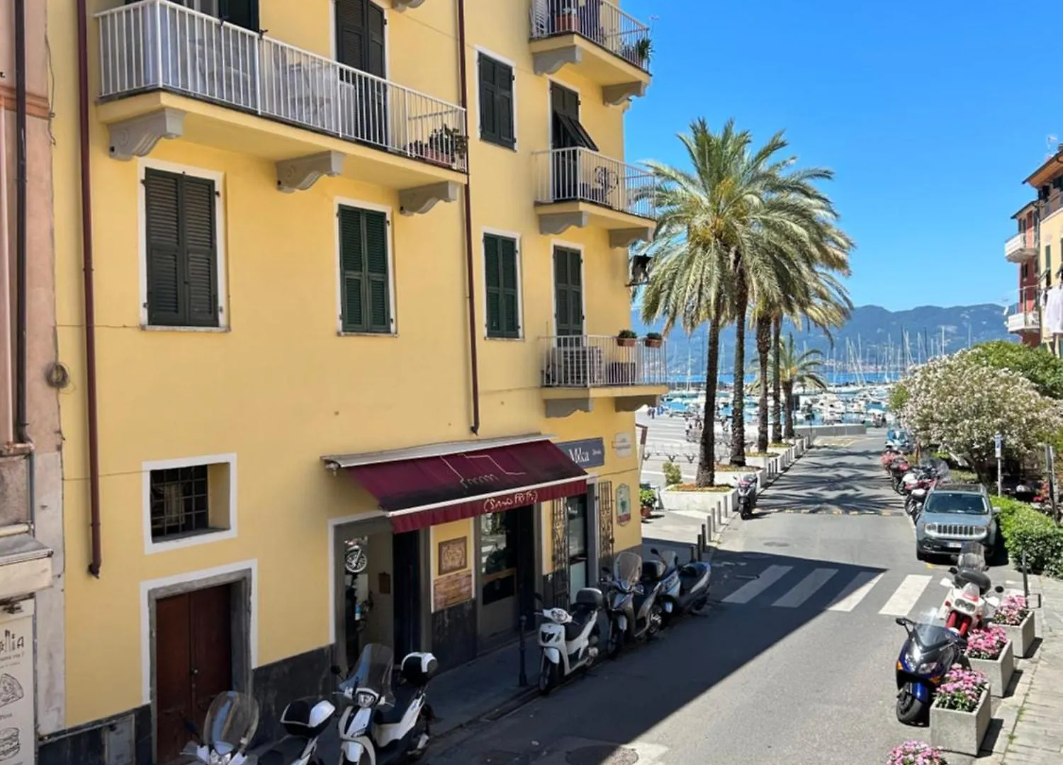 Central Seaview Apartment Lerici 0*,  Italy